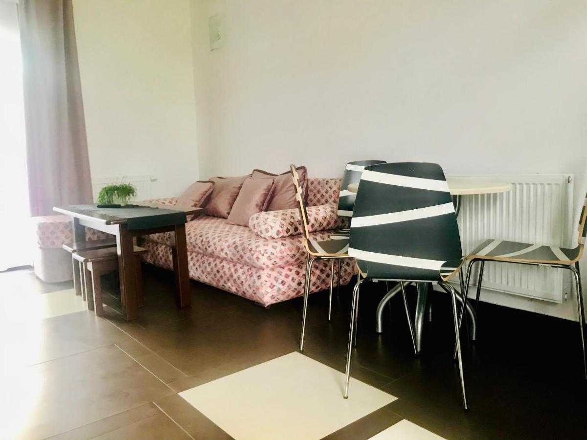 Domki I Apartamenty Caloroczne Koliber Władysławowo Exterior foto